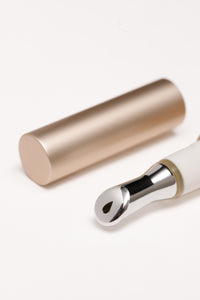 focused angle of Deep Regenerating Lip Balm from Monika Heiligmann Paris collection for lipcare and treatment