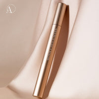 Deep Regenerating Lip Balm from Monika Heiligmann lipcare treatment in Sydney, Australia rich nourishing lip balm daily regeneration and hydration