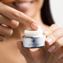 iS Clinical Lip Polish – exfoliating lip scrub with antioxidants